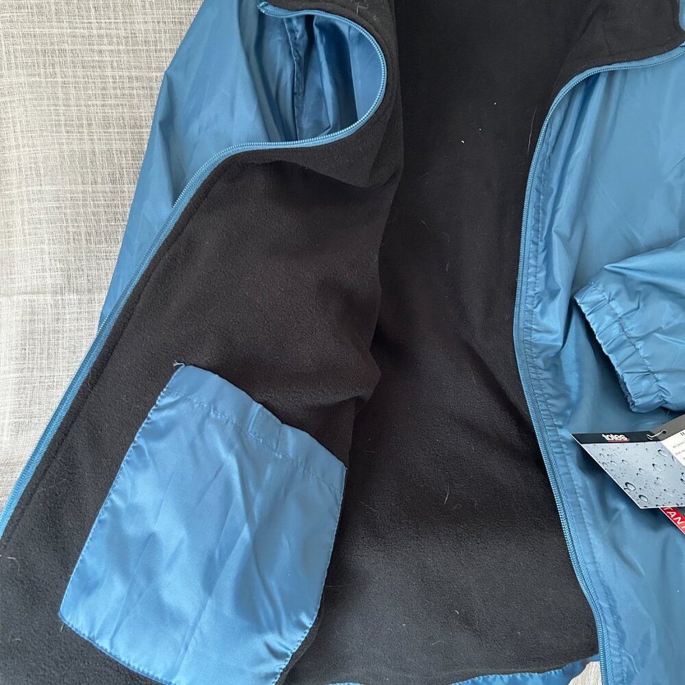 Jacket - Picture 4 of 6